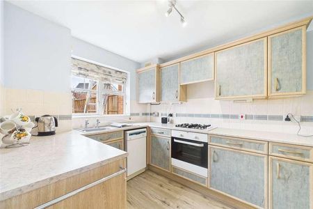 Roby Drive, Bracknell, Berkshire, RG12 - Photo 5