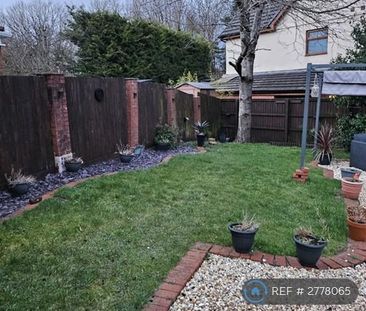 2 bedroom end of terrace house to rent - Photo 1