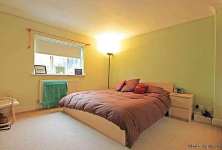 2 bedroom property to rent in London - Photo 5