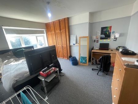 14 Dennistead Crescent - Photo 2