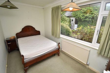 5 bedroom detached bungalow to rent - Photo 5