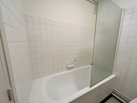 Location Appartement 3 pièces 60m² BLOIS 41000 - Photo 5