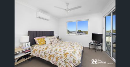 STUNNING FAMILY HOME IN REDLAND BAY! - Photo 4