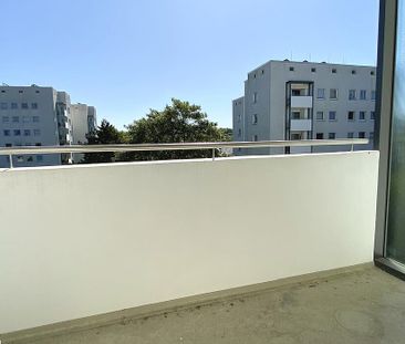 Moderne 2 ZKB mit Balkon am Philippinenhof! - Foto 6