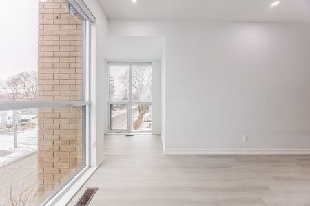 For Lease - 13 Falaise Road Unit# B, Toronto, Ontario - Photo 4