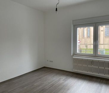 Ideal für Singles: interessante 1-Raum-Wohnung mit großer Wohnküche - Photo 4