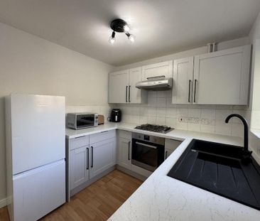 2 bedroom house share to rent - Photo 3