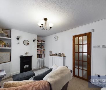 Naunton Terrace, Leckhampton, Cheltenham - Photo 1