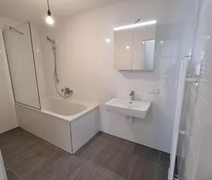 Ruhige Zweizimmerwohnung - Foto 2