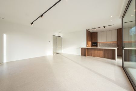 Prestigieus nieuwbouwappartement met groot terras. - Photo 3