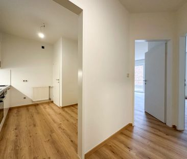 Moderne 2,5-Zimmer-Wohnung (WG-tauglich) mit französischem Balkon n... - Foto 2