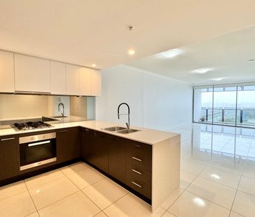 1706/25 East Quay Drive, Biggera Waters, QLD 4216 - Photo 4