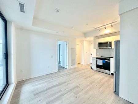 For Lease - 1606 Charles Street Unit# 310, Whitby, Ontario - Photo 2