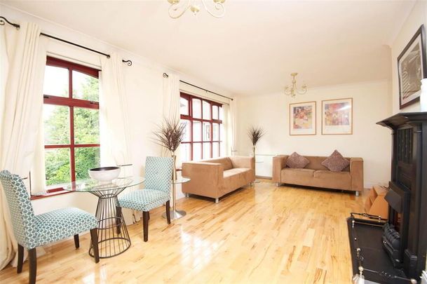 12 The Hamlets, 33 Hawthornden Road, Belfast, BT4 3JW - Photo 1