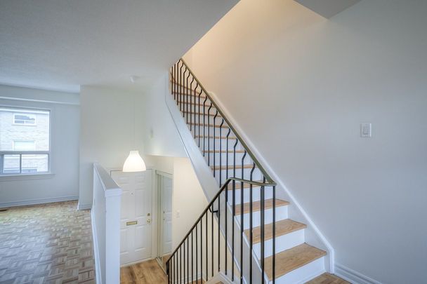For Lease - 2830 Midland Avenue Unit# 50, Toronto, Ontario - Photo 1