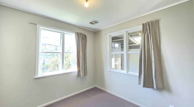 3-Bed Home - Massive Space for Kids & Pets - Photo 1