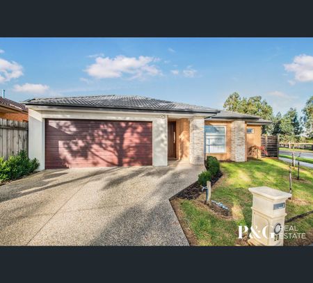 37 Mallee Circuit, Pakenham, Vic 3810 - Photo 5