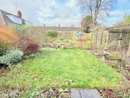 3 bedroom House To Let - Photo 3