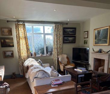 Semi-detached, three bed cottage, with large garden and ample of of... - Photo 1