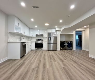 For Lease - 37 Prunella Crescent Unit# Bsmt, East Gwillimbury, Ontario - Photo 3