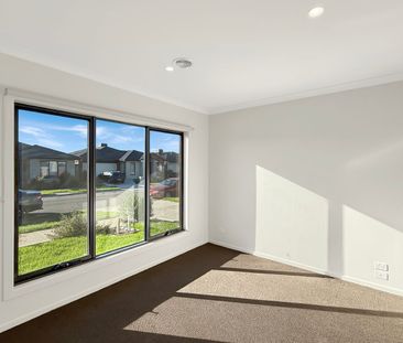 🏡 4-Bedroom House in Wallan - Photo 3