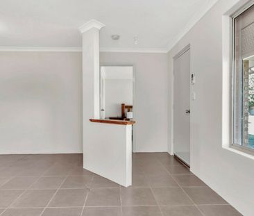 Ideal Family Home! - Photo 4