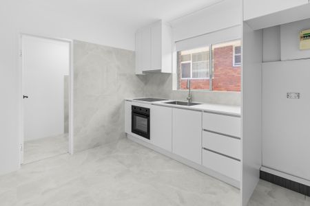 Renovated apartment In Prime Location - Photo 5