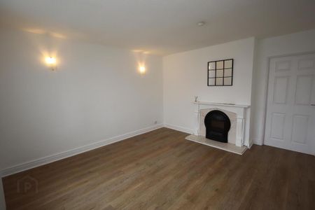 22 Ballyfore Parade, Newtownabbey, BT36 6XF - Photo 2