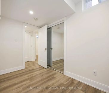 1991 RIVERTON STREET - Photo 2