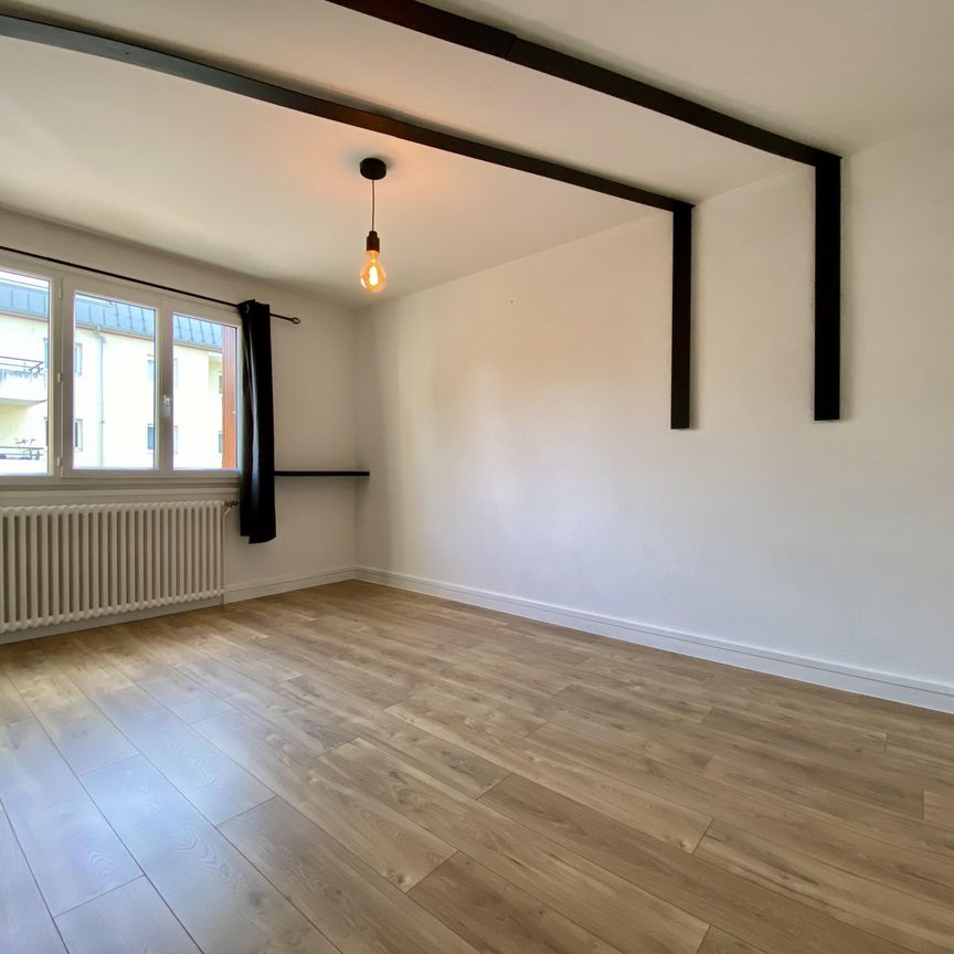 Location Appartement 4 pièces 89,62 m² - Photo 1