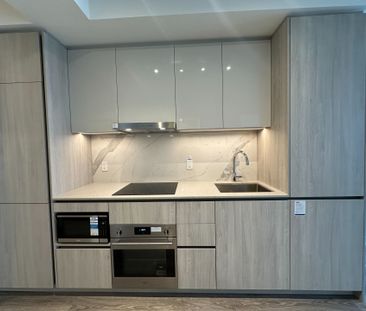 For Lease - 8 Interchange Way Unit# 3811, Vaughan, Ontario - Photo 2