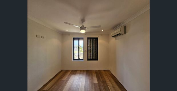 Amazing Family Home - Photo 1