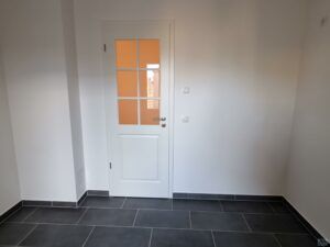 Bahnhofstr. 40, Wohnung 8 ~~~ Loggia, Fußbodenheizung, Parkett, Bad mit Wanne und Dusche, Stellplatz - Foto 4