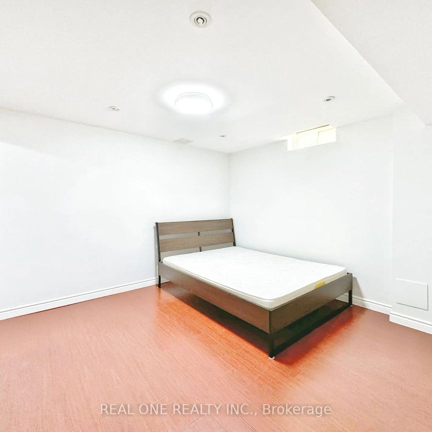 Detached Home For Lease | N9234064 - Photo 1