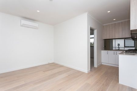 14/233 Station Street, Fairfield VIC 3078 - Photo 4