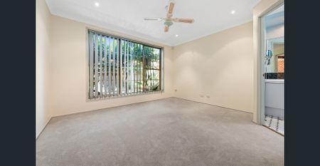 Freshly painted 4 Bedroom Home in Great Location - Photo 5