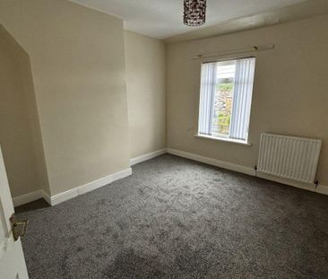 2 bed terraced house to rent in DH7 - Photo 3