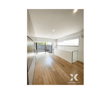 Stylish Two-Bedroom Townhouse in the Heart of Moonee Ponds - Photo 1