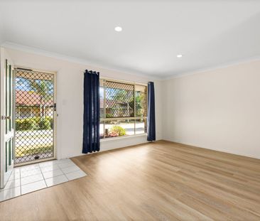 Beautifully Presented Lowset Unit in a Small Complex - Photo 4