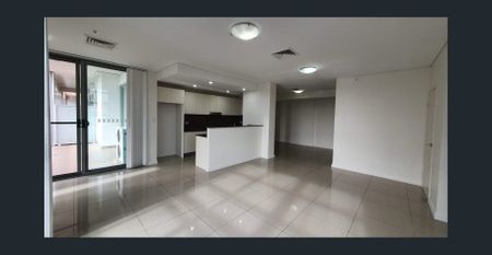 Modern Apartment Living in the Heart of Parramatta - Photo 4
