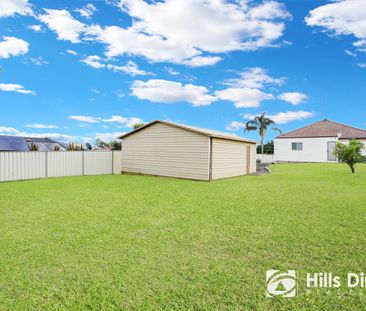 Three-Bedroom Home on a Huge Block - Ideal for Tradesperson - Photo 3