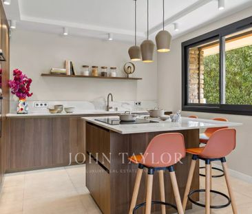 Maison à louer Mougins, Cote d'Azur, France12 000 EUR / Mois - Photo 1