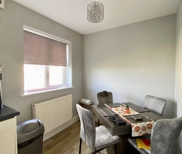 3 bedroom townhouse to rent - Photo 6