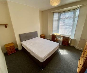 4 bedroom house to rent - Photo 2