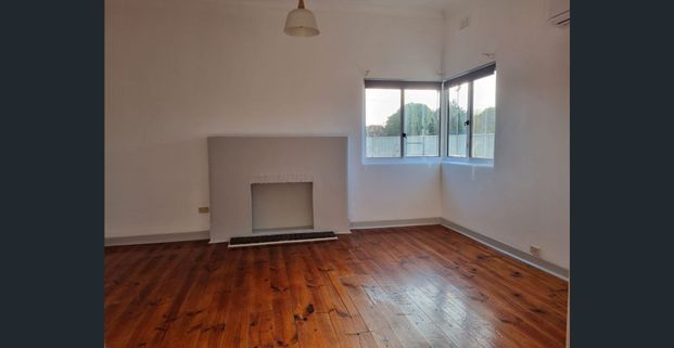 House, newly renovated - Photo 1