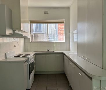 16/18 Lennon Street, Parkville - Photo 4