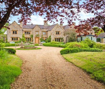 Unique family home in the north Cotswold village of Dorsington. - Photo 1