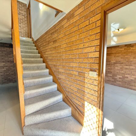 Riverside Convenience - Photo 4