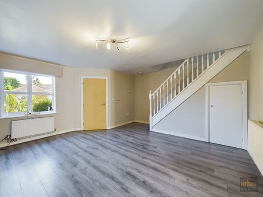 Dapple Heath Avenue, Melling - Photo 1