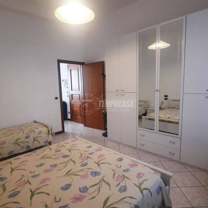 Quadrilocale via Giuseppe Mazzini 13, Centro, Viareggio - Photo 1